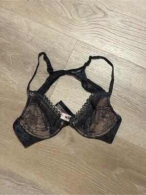 NWT Victoria's Secret Unlined Plunge Racerback Lace Embroidered Bra 32C